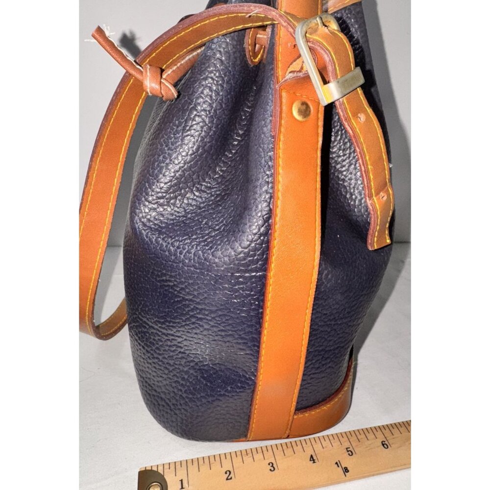 Dooney Bourke Drawstring Bucket Bag Pebbled Leather Navy blue Brown Medium - Picture 7 of 9